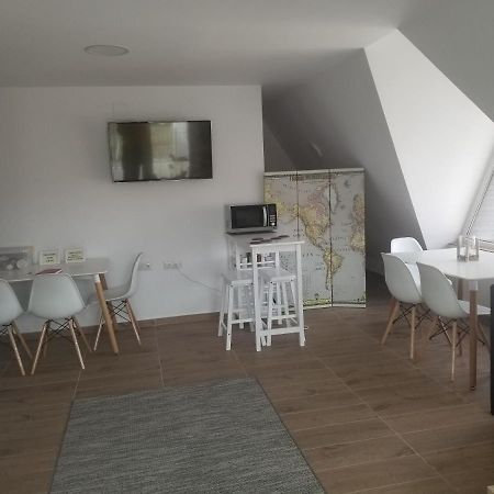 Autentic Adorabil Apartment Albestii Paminteni Exteriér fotografie