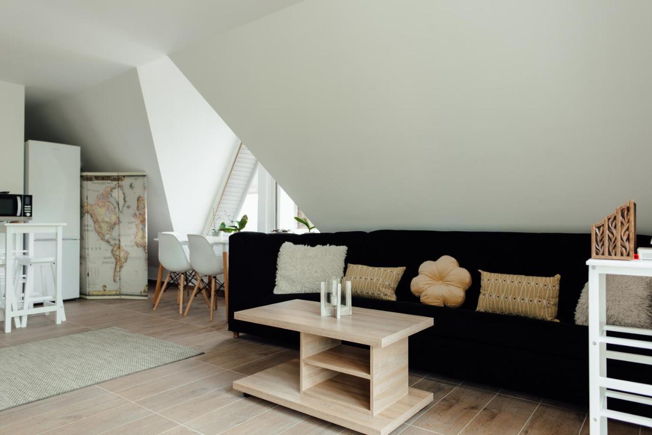 Autentic Adorabil Apartment Albestii Paminteni Exteriér fotografie
