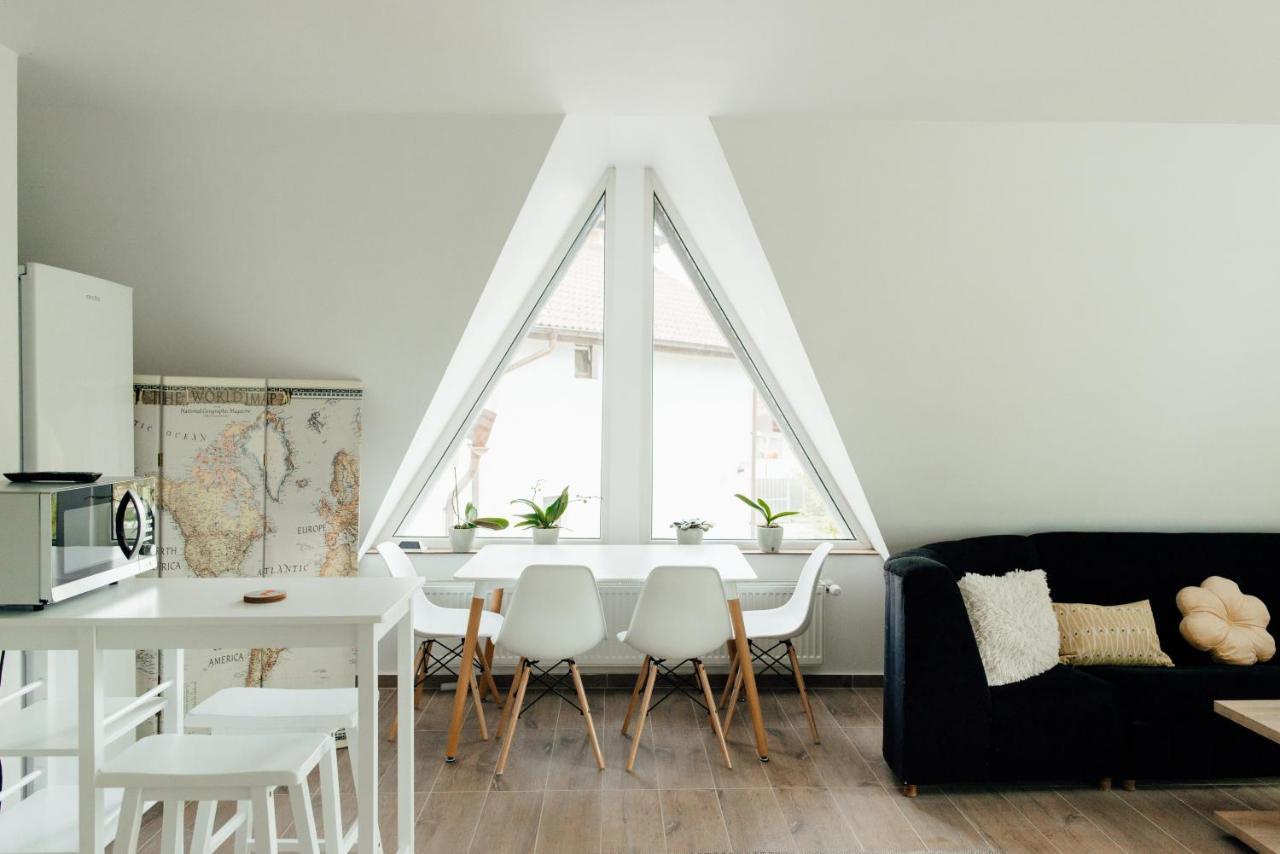 Autentic Adorabil Apartment Albestii Paminteni Exteriér fotografie