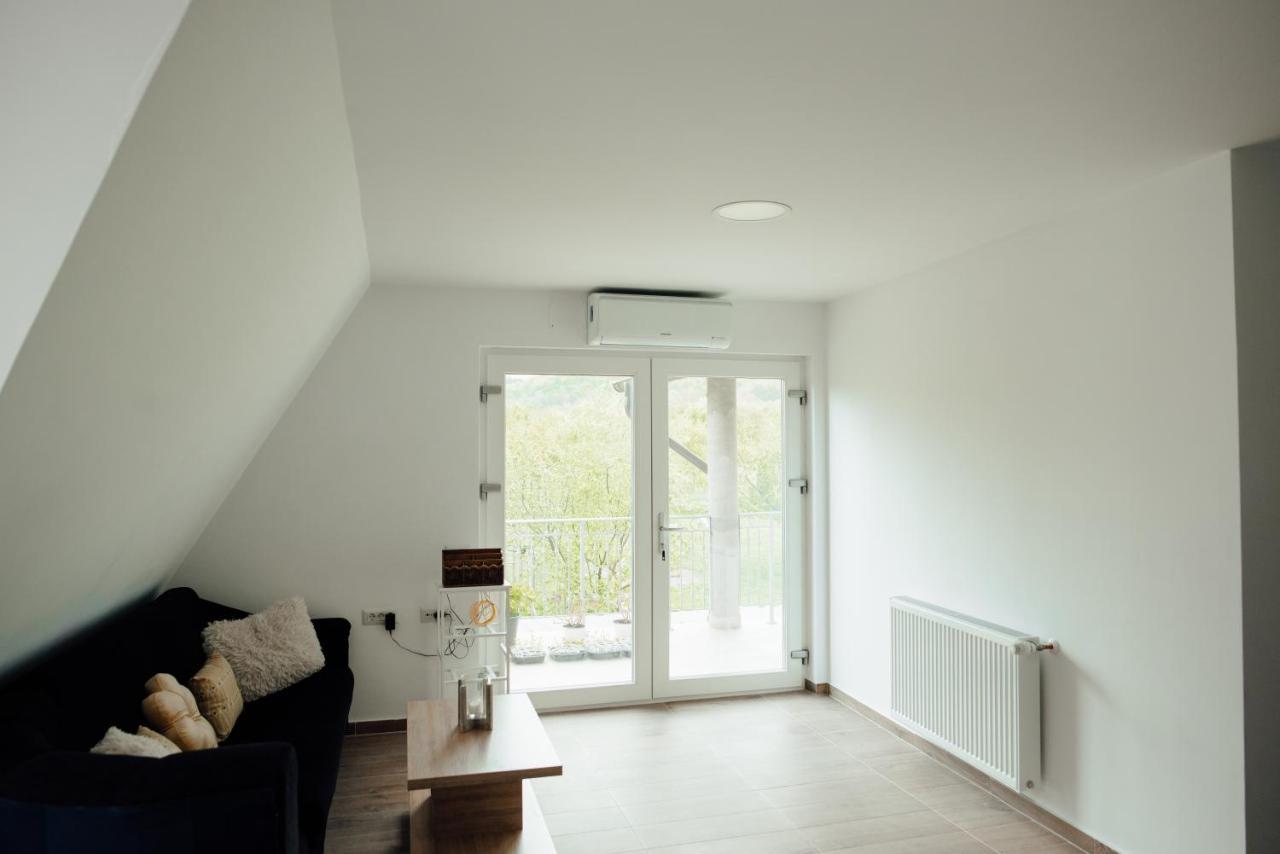 Autentic Adorabil Apartment Albestii Paminteni Exteriér fotografie