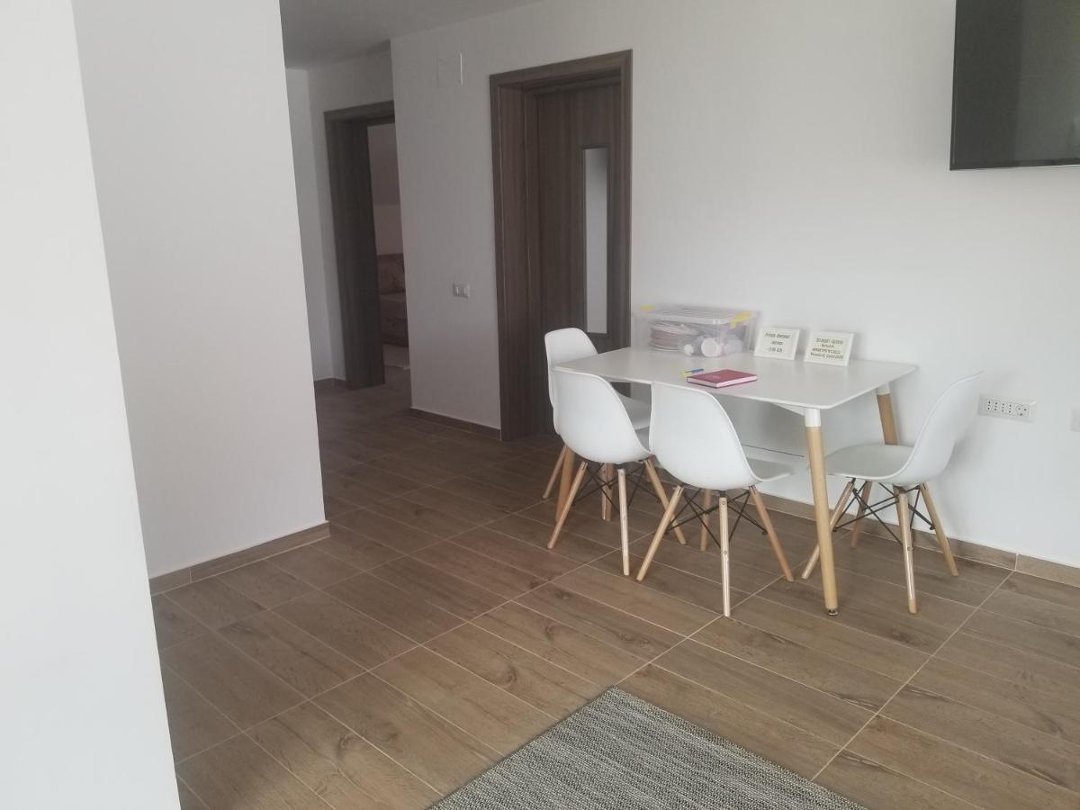 Autentic Adorabil Apartment Albestii Paminteni Exteriér fotografie