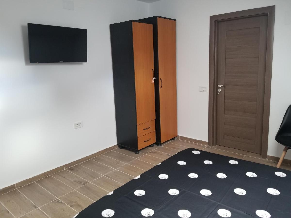 Autentic Adorabil Apartment Albestii Paminteni Exteriér fotografie